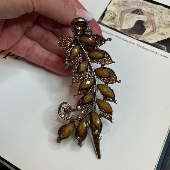 Vintage Brown Sparkly Bejeweled Feather Shaped Duckbill Hair Clip - Picture 5 of 7